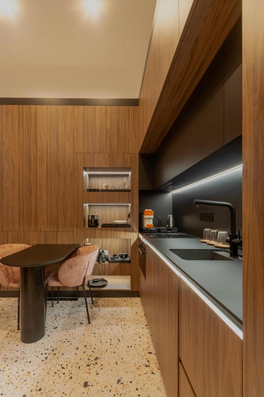 Jais Home-Moon Apartment Old Town 克卢日-纳波卡 外观 照片